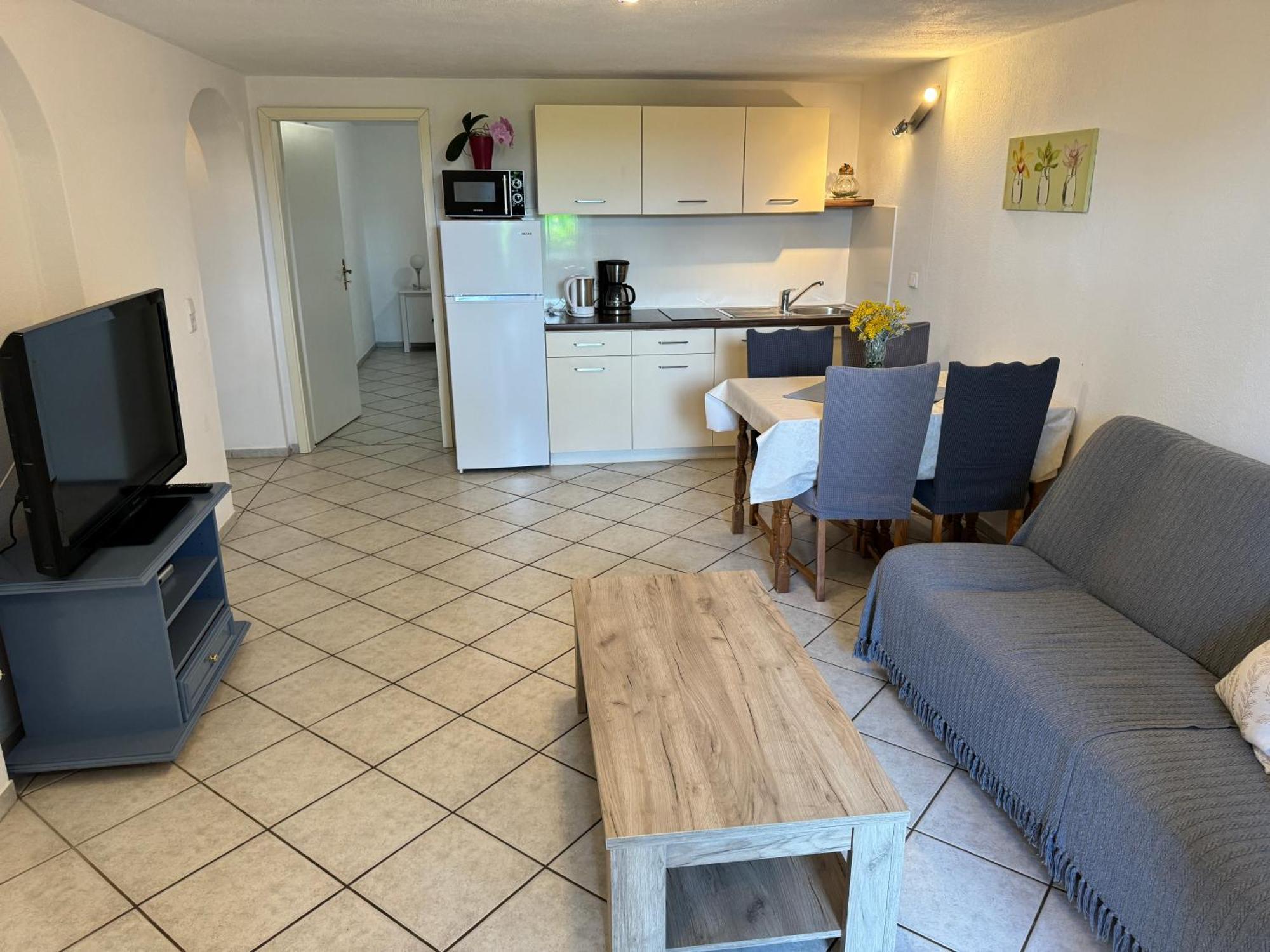 Kuca Moni Apartment เมดูลิน ภายนอก รูปภาพ